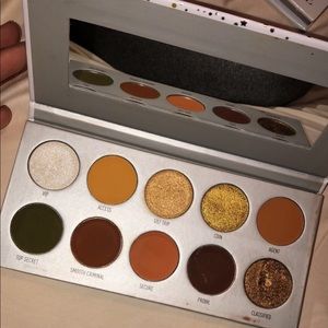 Morphe x jaclyn hill Eyeshadow palette